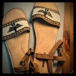 Minnetonka Suede Beaded Eagle sandals